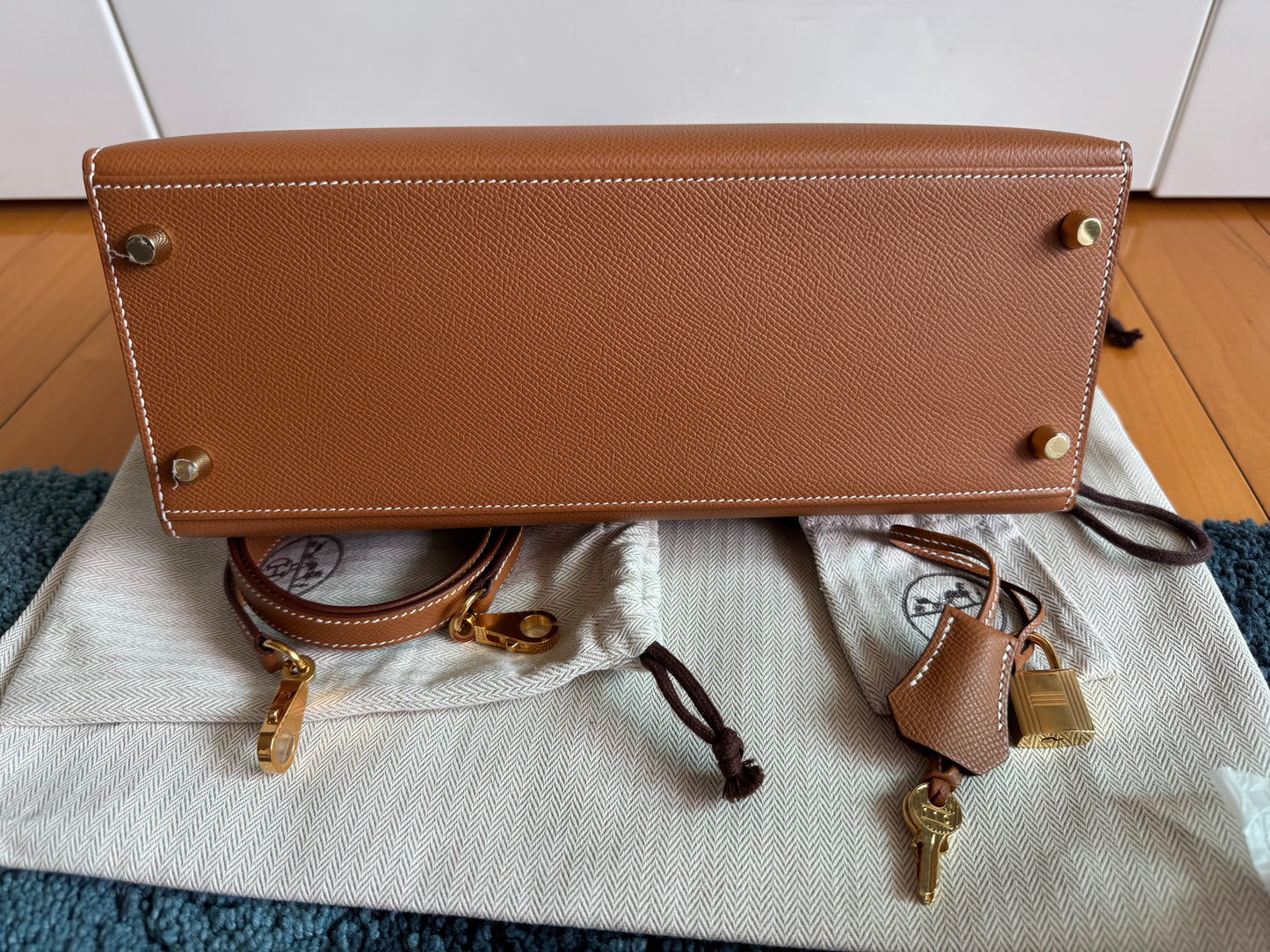 Hermes Kelly 28