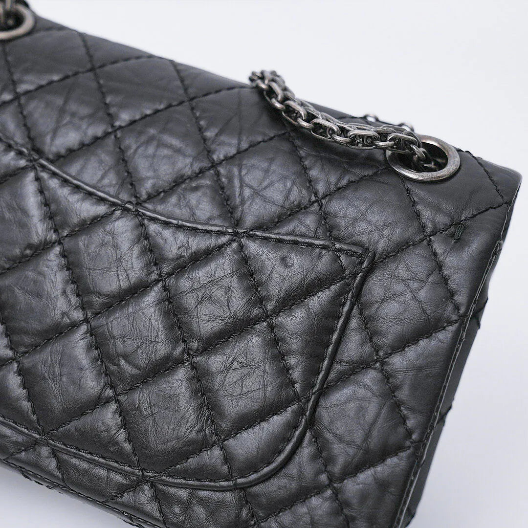 Chanel - Limited edition Chanel reissue 2.55 flap bag