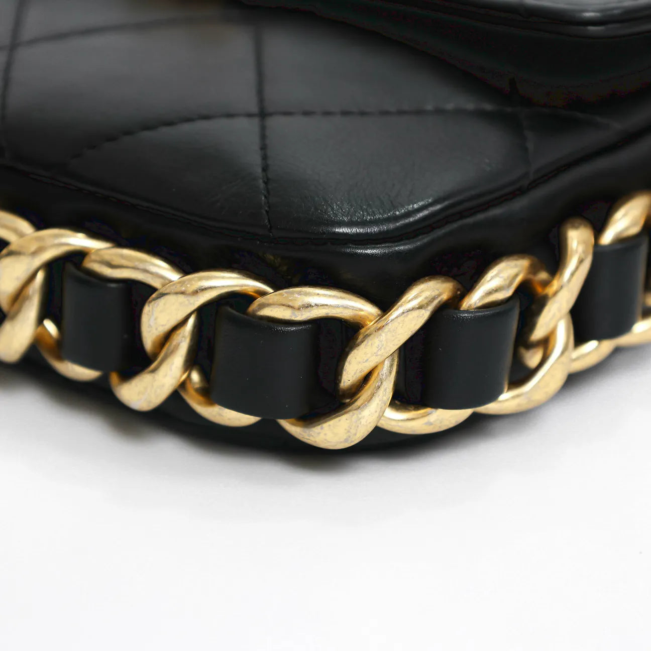 Chanel - Preowned Chainaround flap bag small